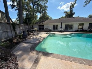 Clean indoor and outdoor windows in Cypress, Texas 2 Clean indoor and outdoor windows in Cypress, Texas
