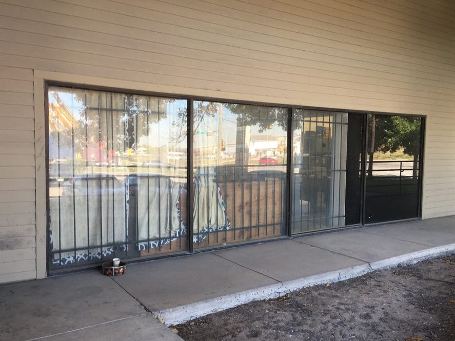 Wash and Sanitize Windows in Stafford Texas