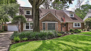 Window Cleaning Estimate in River Oaks, Texas 2 Window Cleaning Estimate in River Oaks, Texas