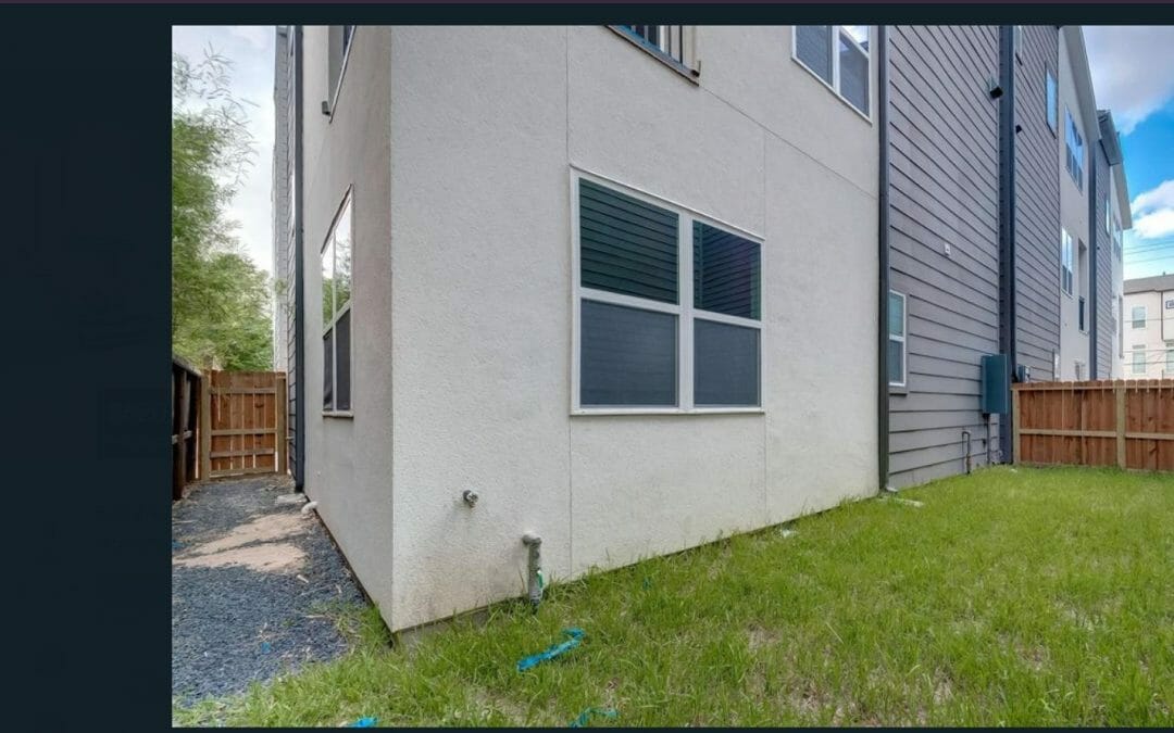 Cleaning and Washing Windows in Houston