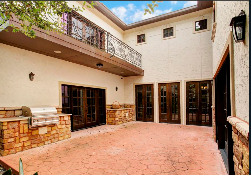 Upscale Window Cleaning Houston 2 Upscale Window Cleaning Houston